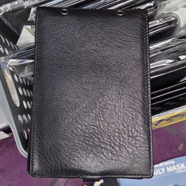 [BUNJANG] South Korea Passport Holder with Taegeuk Symbol / 미사용 대한민국 여권 지갑 태극마크 패스포드 세게 여권 파워 2위의