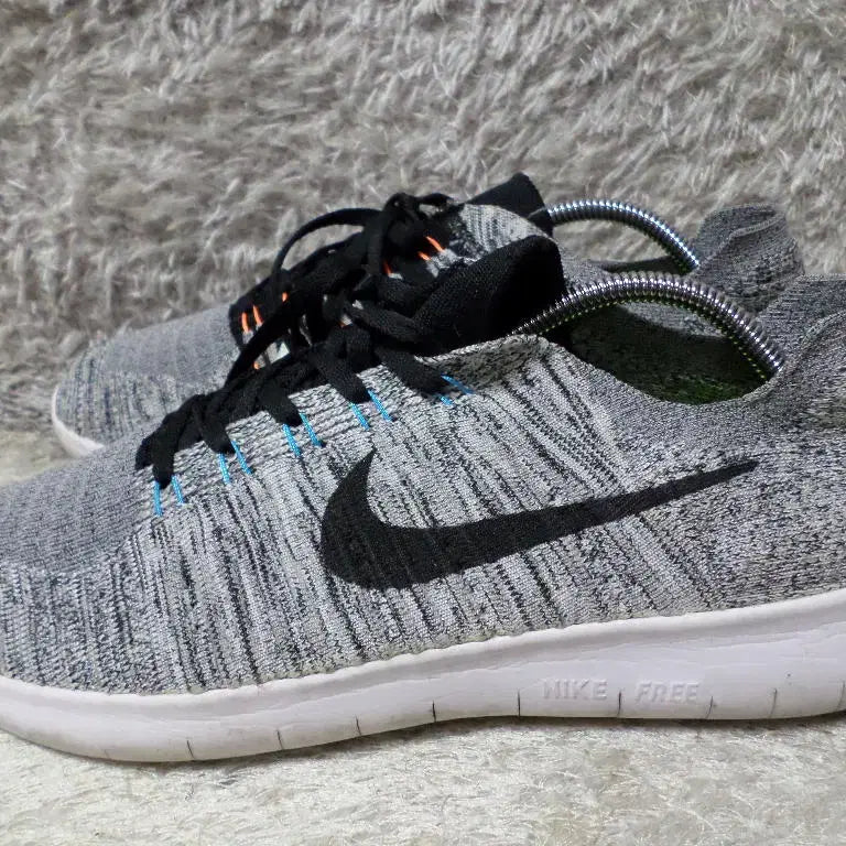 [BUNJANG] Nike Free Run Flyknit 275 (Used) / 후루룩구제 275 나이키 프리 런 플라이니트 운동화 중고 신발