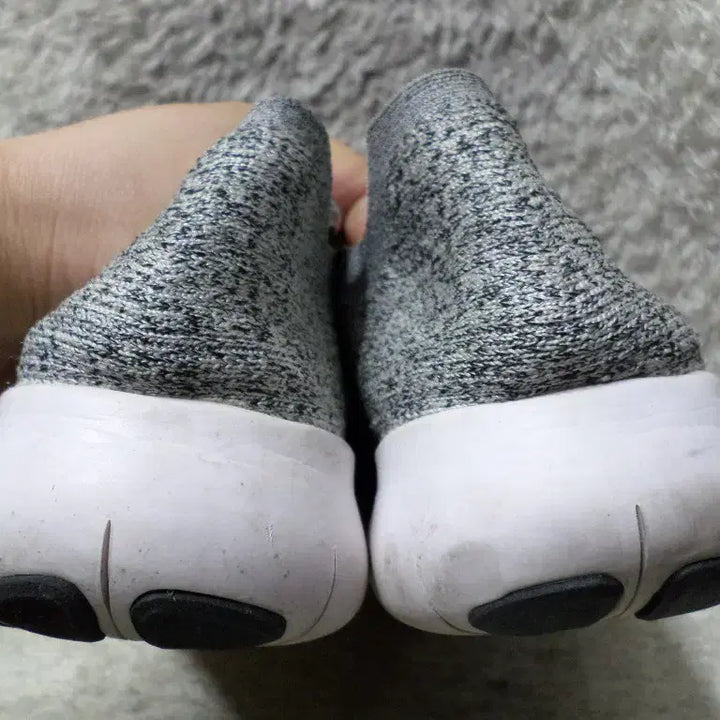 [BUNJANG] Nike Free Run Flyknit 275 (Used) / 후루룩구제 275 나이키 프리 런 플라이니트 운동화 중고 신발