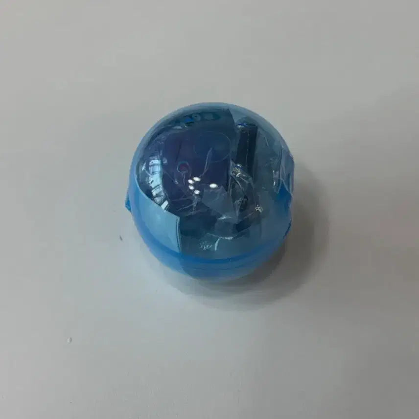 [BUNJANG] Bushiroad Frieren Fern Figure (Sealed) / (미개봉) 장송의 프리렌 시로쿠로 가챠 페른 피규어