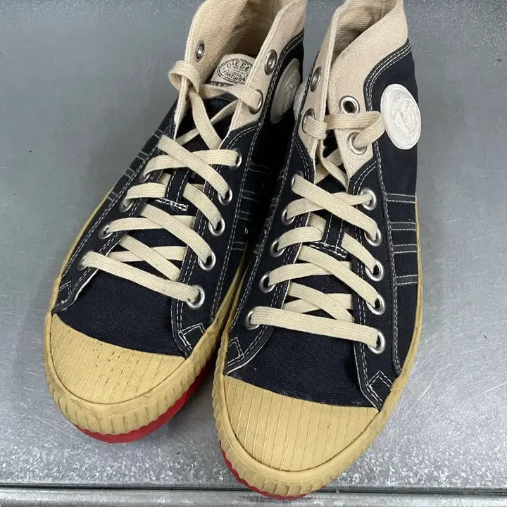 [BUNJANG] Diesel Yuk Sneakers / 디젤 Yuk 스니커즈 42 (gr-4666)
