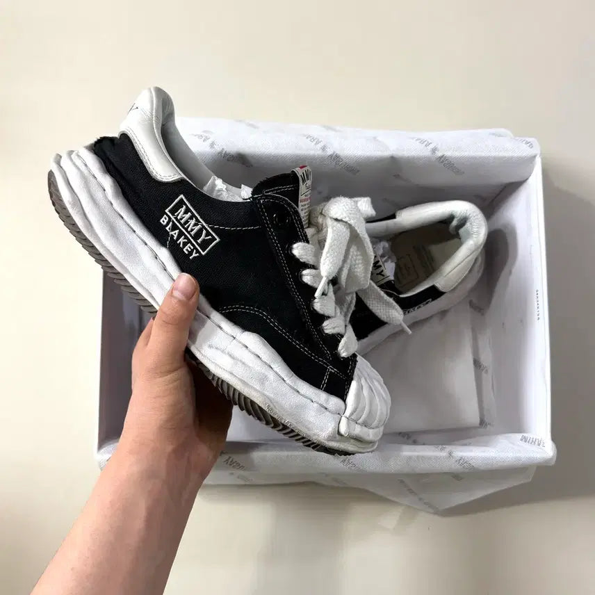 [BUNJANG] Maison Mihara Yasuhiro Blakey Sneakers Size 42 / [42/당일출고]메종 미하라 야스히로 블레이키 스니커즈