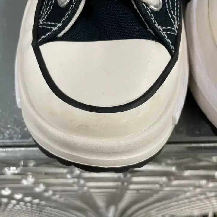 [BUNJANG] Converse Run Star Legacy Comfort Black Sneakers / 컨버스 런스타 레거시 컴포트 블랙 240 (gr-4668)