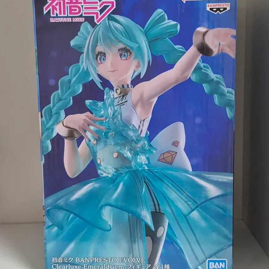 [BUNJANG] Banpresto Hatsune Miku Emerald Gem Figure / 반프레스토 하츠네 미쿠 에메랄드젬 미소녀 피규어