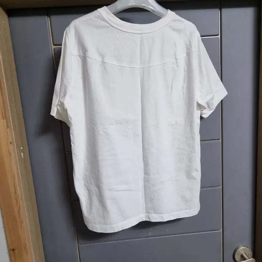 [BUNJANG] TIME T-Shirt White Pearl Detail Free Size / 타임티셔츠