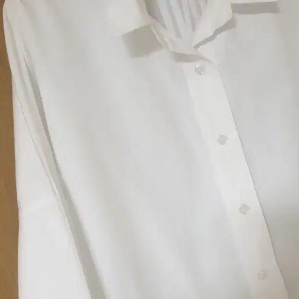 [SOLD OUT] 신원 SI(씨) 여성 오버핏 레터링 화이트 셔츠