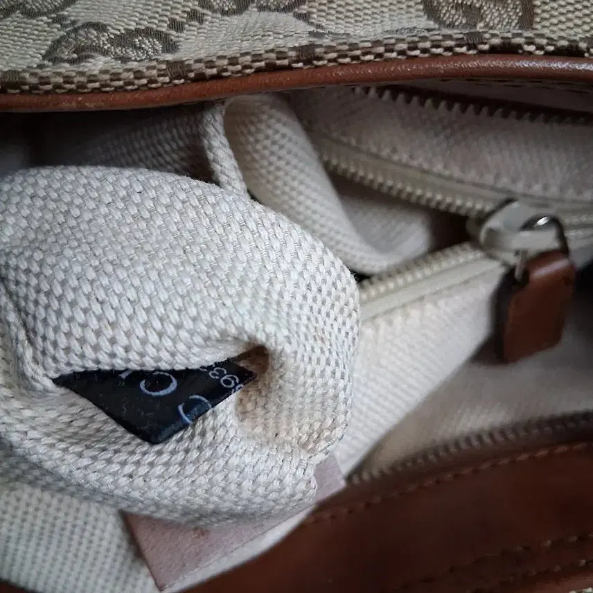 [BUNJANG] Gucci GG Jacquard Brown Crossbody Bag / GUCCI구찌 GG로고 자가드 브라운 크로스