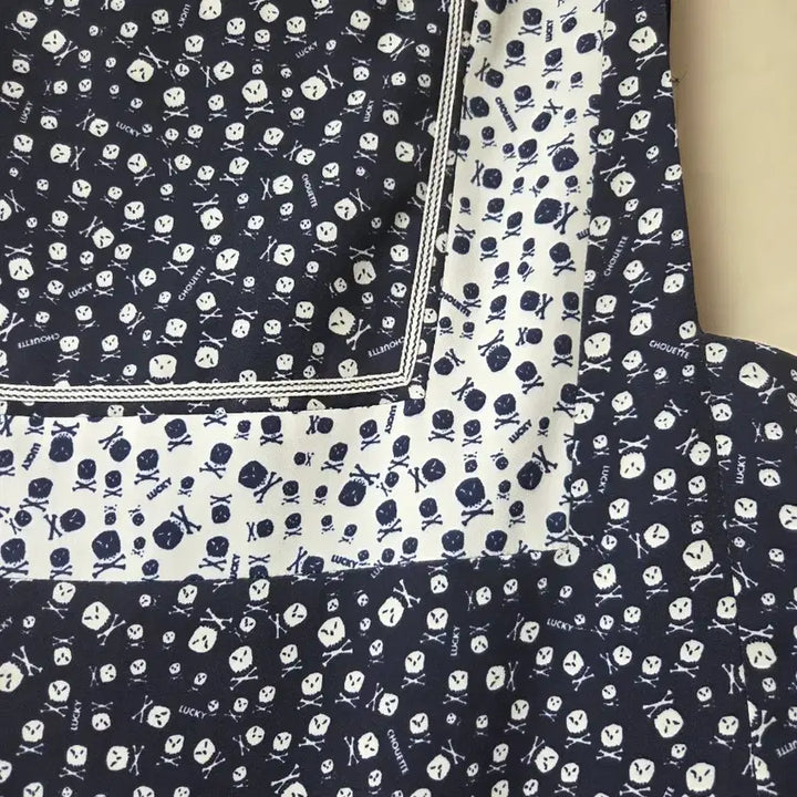 [BUNJANG] Lucky Chouette Cardigan / 럭키슈에뜨    가디건