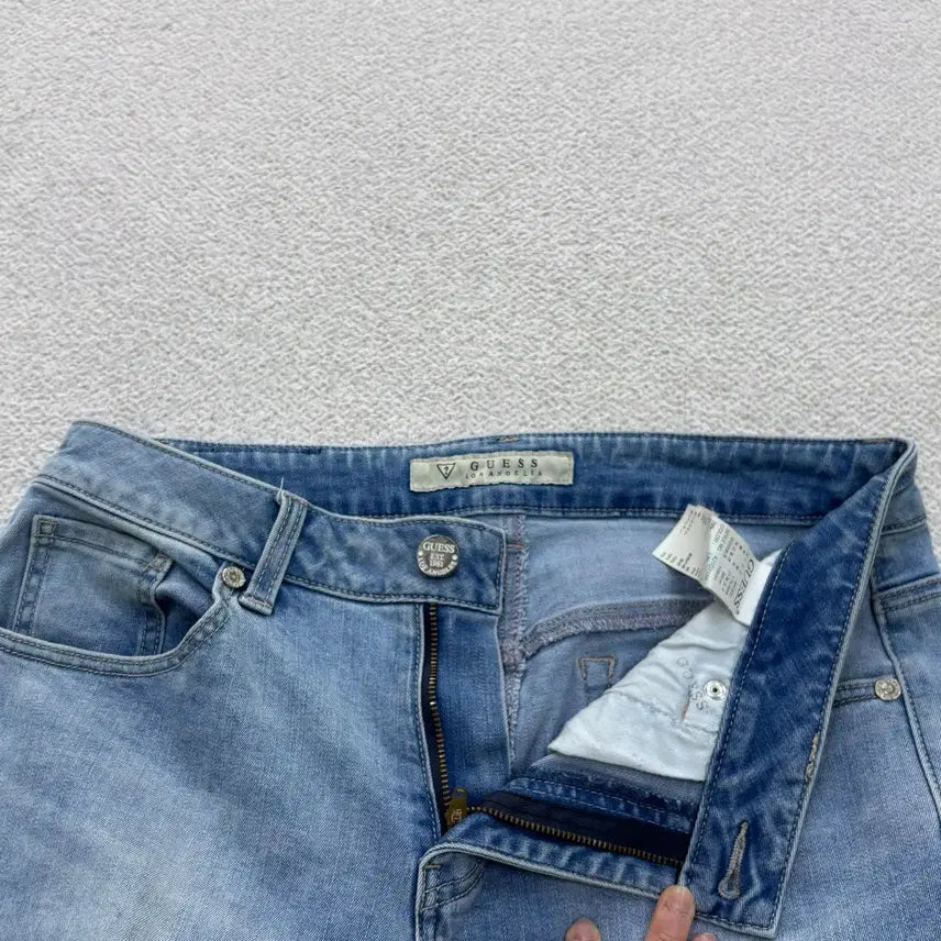 [BUNJANG] Guess Straight Denim Pants / 80(32) 게스 스트레이트 데님 팬츠 0424E