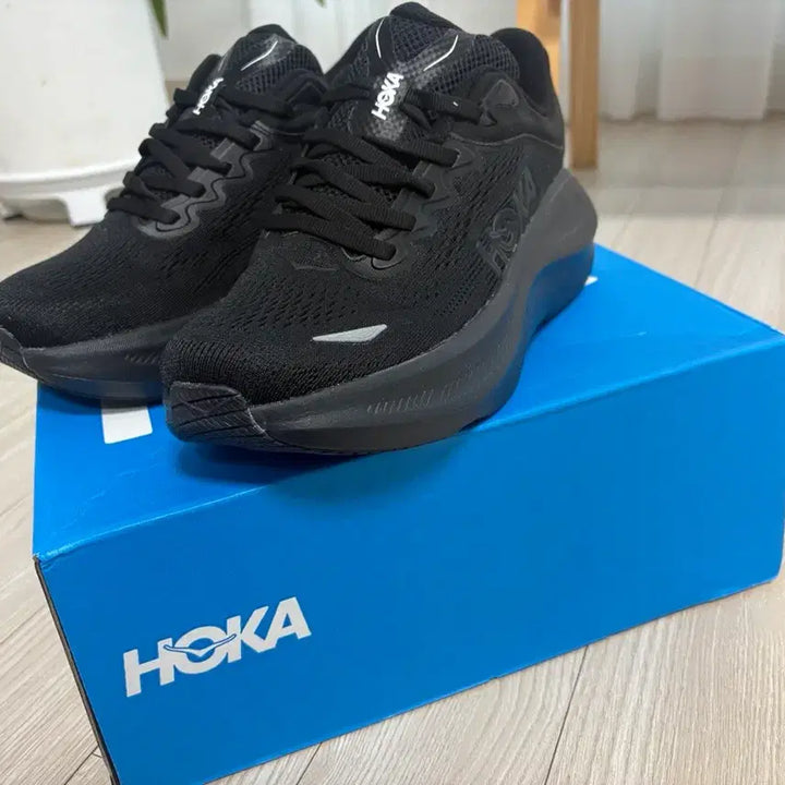 [BUNJANG] Nike Hoka Running Shoes (New, Size 265-270) / 나이키 호카(새상품, 265~270)