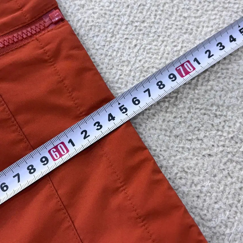 [BUNJANG] Discovery Gore-Tex Windbreaker Jacket / 100 디스커버리 고어텍스 바람막이 자켓 0424E