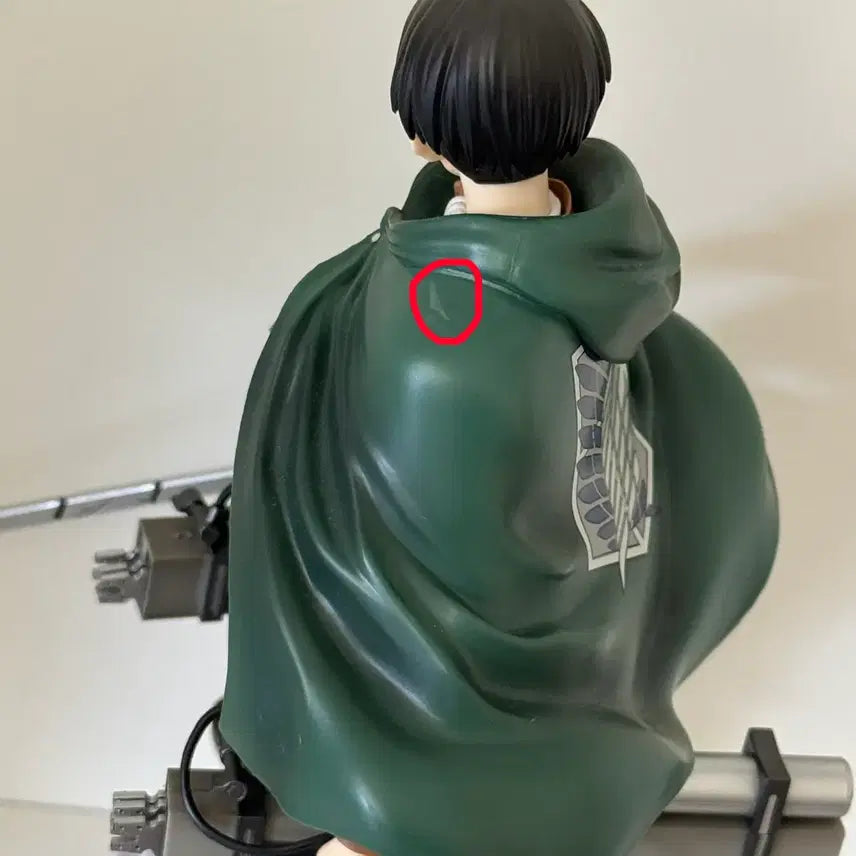 [BUNJANG] Attack on Titan Levi B Figure / (개봉)제일복권 진격의거인 리바이 B상