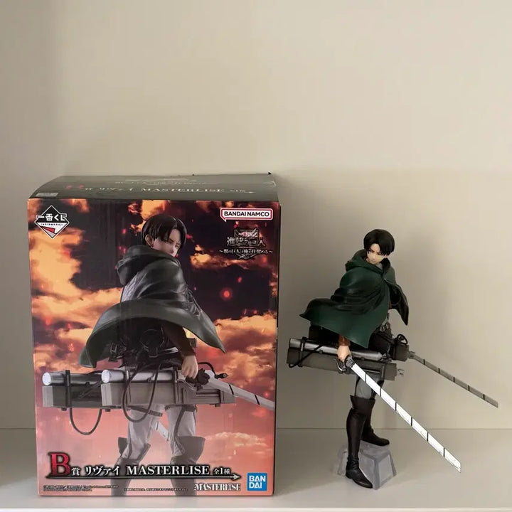 [BUNJANG] Attack on Titan Levi B Figure / (개봉)제일복권 진격의거인 리바이 B상