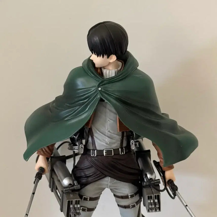[BUNJANG] Attack on Titan Levi B Figure / (개봉)제일복권 진격의거인 리바이 B상