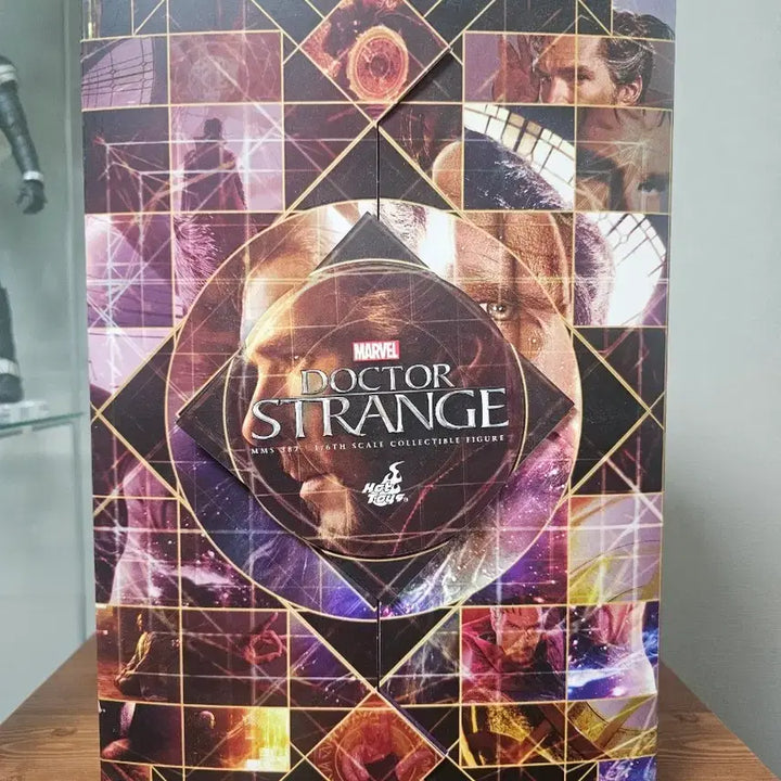 [BUNJANG] Hot Toys Doctor Strange Solo Movie Version with Additional Head Set / 핫토이 닥터 스트레인지 솔로무비 버전, 추가헤드 세트