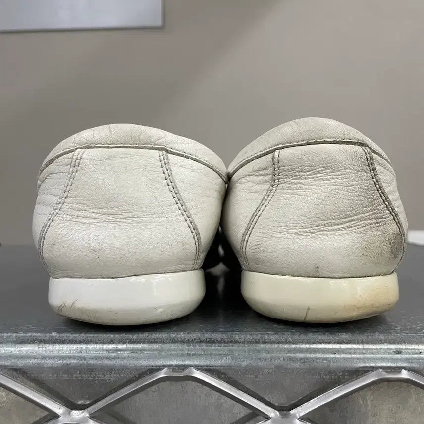 [BUNJANG] Ferragamo Intrecciato Sneakers / 페레가모 인트레치아토 스니커즈 7 (gr-4674)