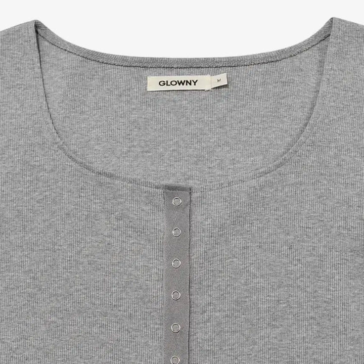 [BUNJANG] Glowny Nostalgia Sleeve S Charcoal Button Tee / 글로니 노스텔지아슬리브S 차콜 버튼티 애즈온유희뉴얼린시눈스컬프터플노팔