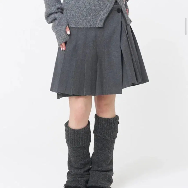[BUNJANG] Miseki Seoul Button Knit Leg Warmers / 미세키서울 버튼 니트 레그워머