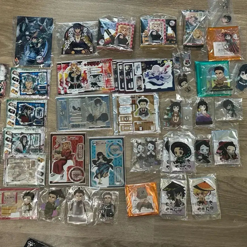 [BUNJANG] Demon Slayer Goods Random Box / 귀멸의 칼날 굿즈 처리 랜박