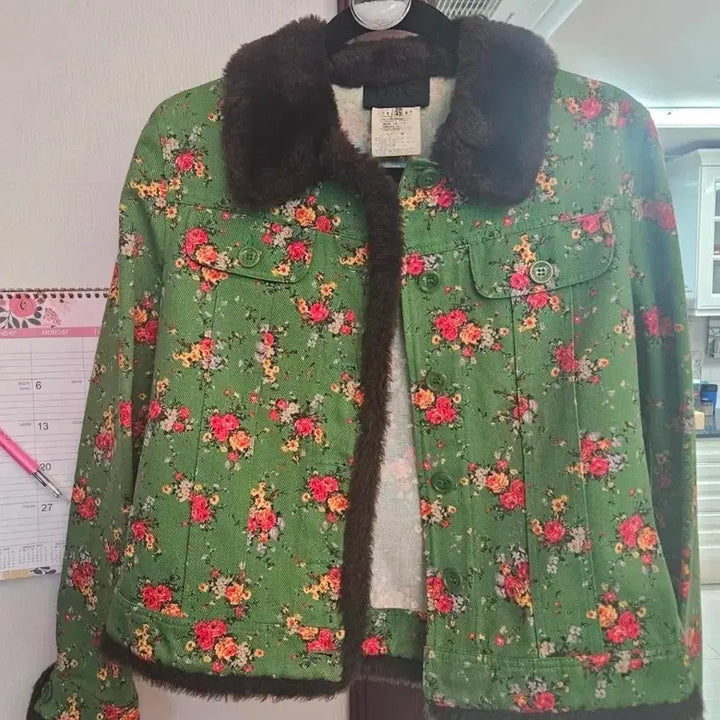 [BUNJANG] D&amp;G Dolce &amp; Gabbana Green Floral Print Fur Trimmed Denim Jacket / D&amp;G 플라워 프린팅 퍼 트리밍 그린 데님 자켓