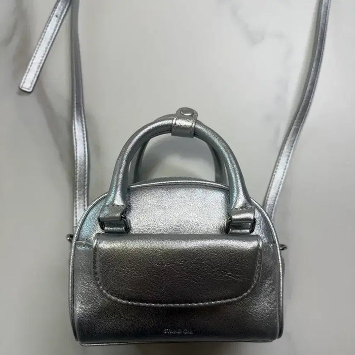 [BUNJANG] Standoil Silver Mini Crossbody Bag / 스탠드오일 실버 미니 크로스백