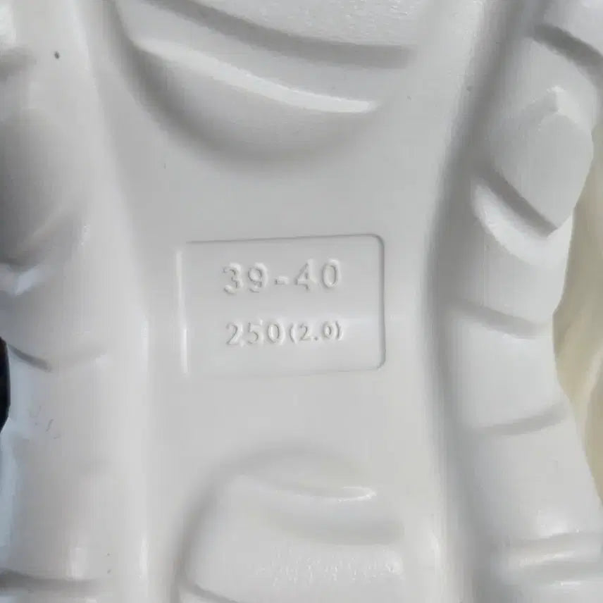 [SOLD OUT] 산리오 시나모롤 크록스