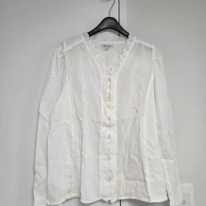 [BUNJANG] Thursday Island Blouse / 써스데이아일랜드 블라우스