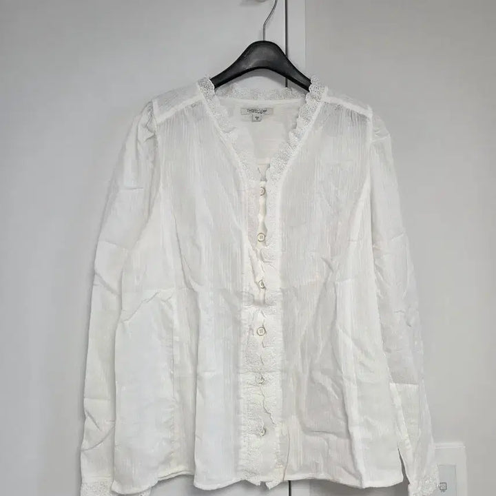 [BUNJANG] Thursday Island Blouse / 써스데이아일랜드 블라우스