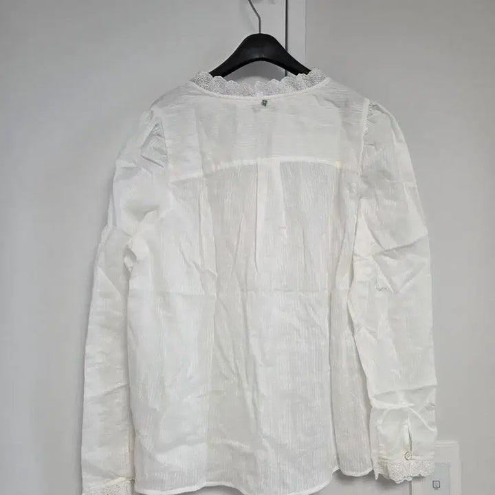[BUNJANG] Thursday Island Blouse / 써스데이아일랜드 블라우스