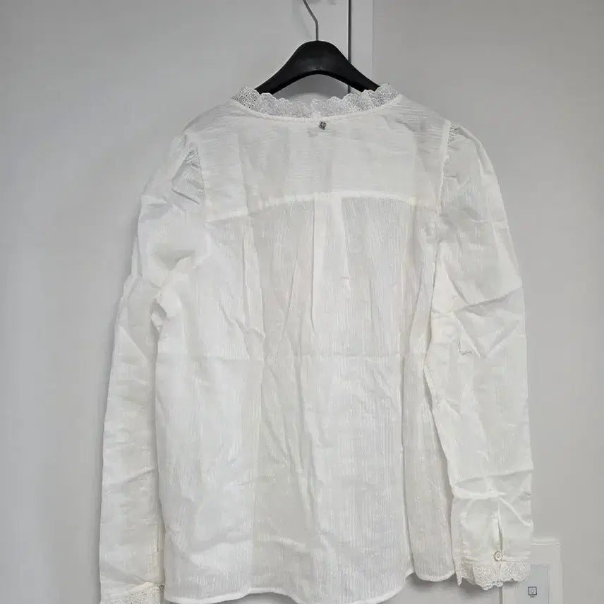 [BUNJANG] Thursday Island Blouse / 써스데이아일랜드 블라우스