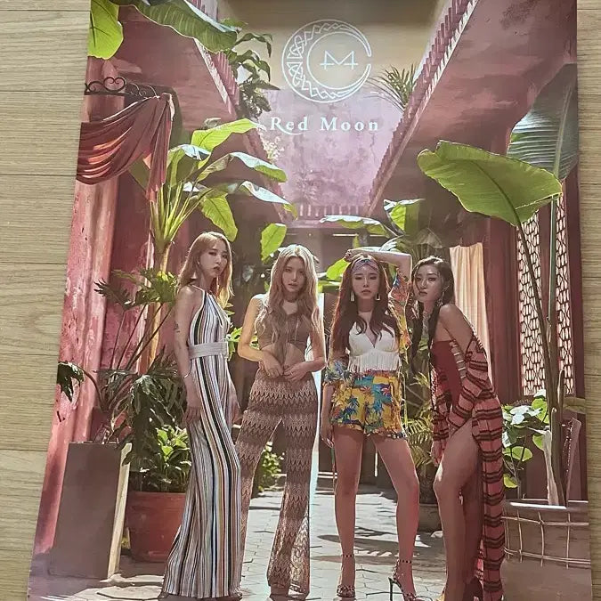 [BUNJANG] Mamamoo Red Moon Poster / 마마무 red moon 포스터
