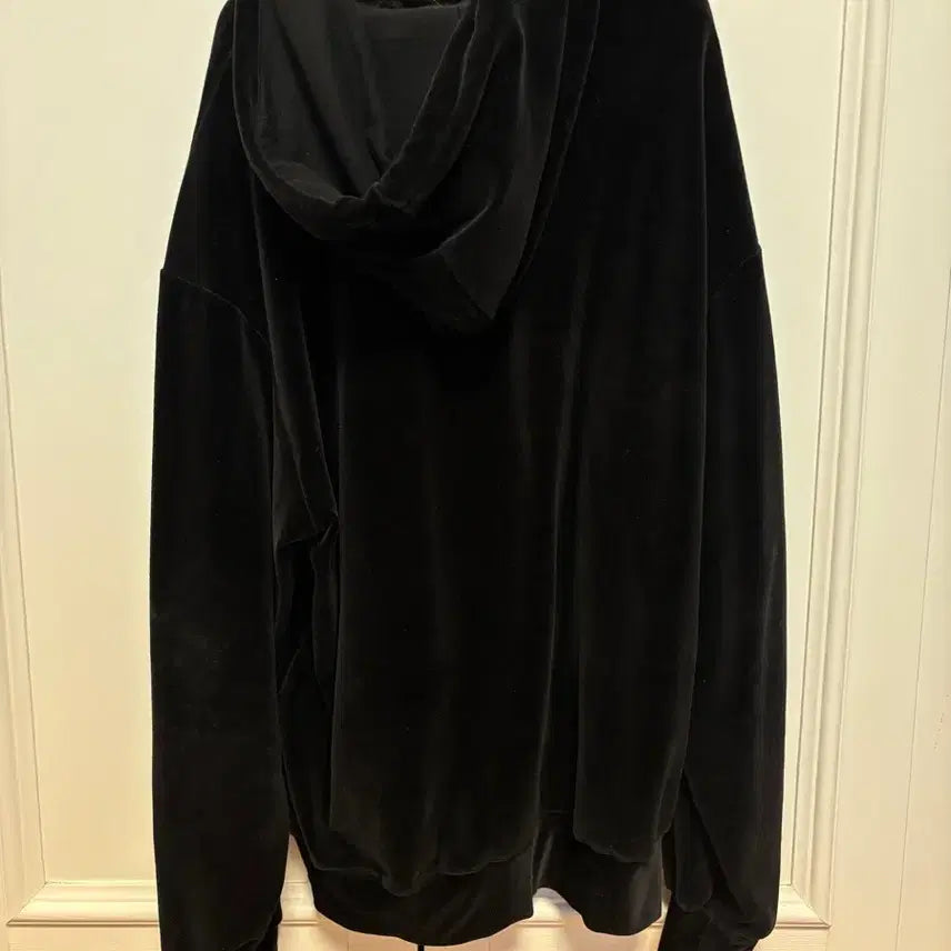 [BUNJANG] Low Classic Velour Hoodie / 로클 Locle 벨루어 후드티 low classic
