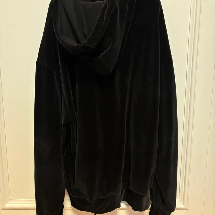 [BUNJANG] Low Classic Velour Hoodie / 로클 Locle 벨루어 후드티 low classic
