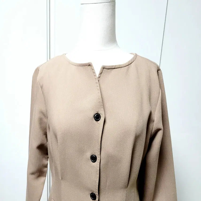 [BUNJANG] Urban Chic Beige Long Dress / Urban Chic 베이지 원피스(66) 거의새거