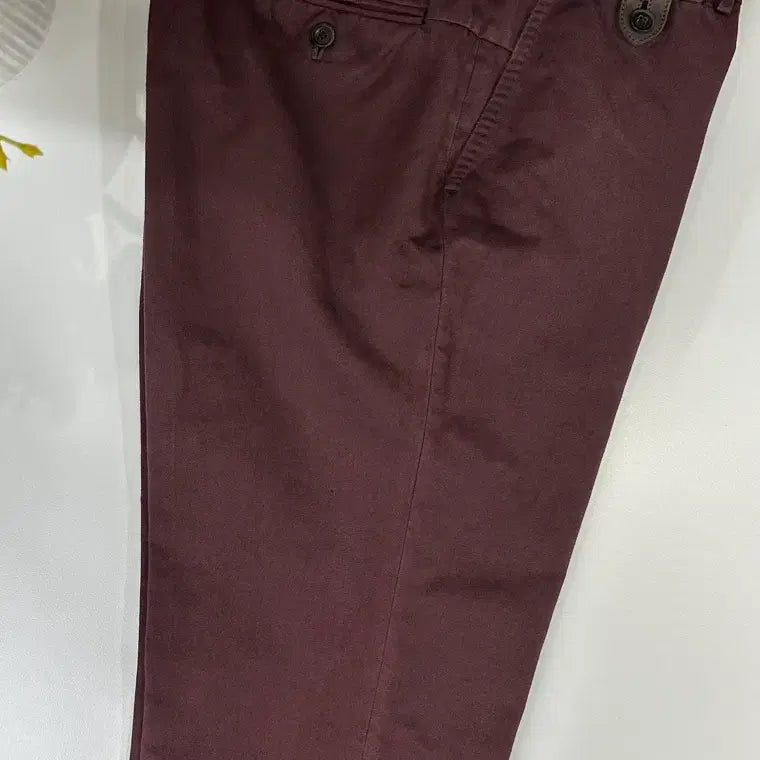 [BUNJANG] Berluti Classic Burgundy Lambskin Detail Chino Pants / 벨루티 클래식 버건디 램스킨 디테일 치노 팬츠