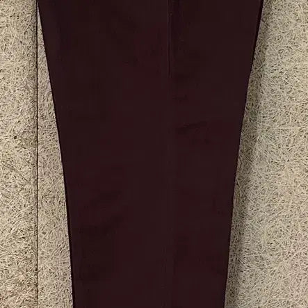 [BUNJANG] Berluti Classic Burgundy Lambskin Detail Chino Pants / 벨루티 클래식 버건디 램스킨 디테일 치노 팬츠