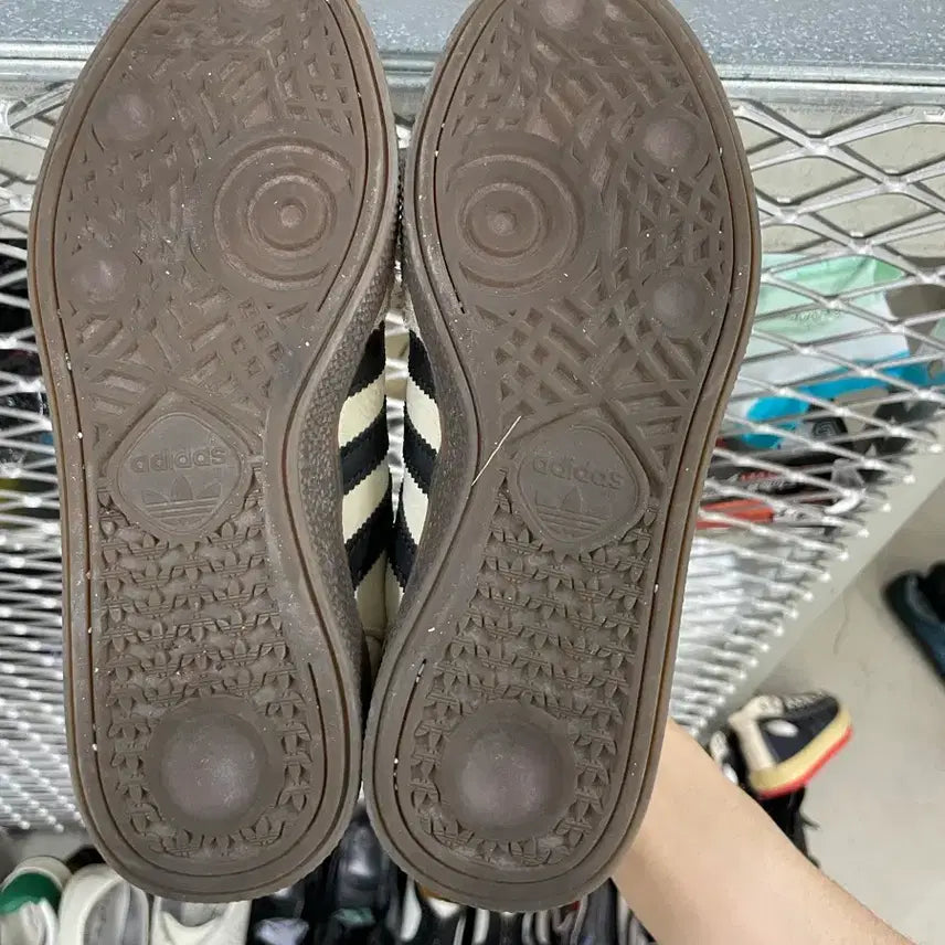 [BUNJANG] Adidas Spezial Wonder Beige Black Sneakers / 아디다스 스페지알 원더베이지 블랙 225 (gr-4675)