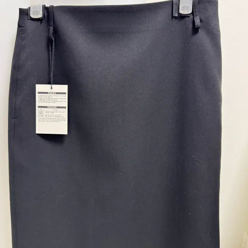 [BUNJANG] Notia Standard Fit Long Skirt (Black) / 노티아 스탠다드 핏 롱 스커트 (블랙)