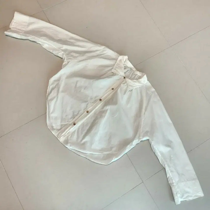 [BUNJANG] The Cashmere White Silk Blouse / 더캐시미어 화이트 견 셔츠  블라우스 free