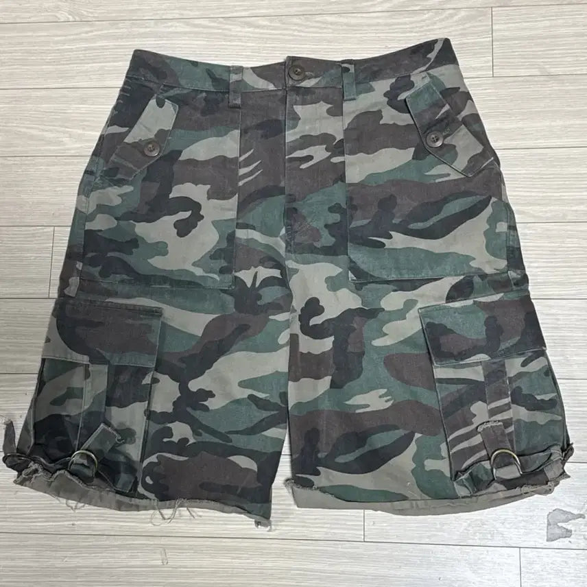 [BUNJANG] KARBOOTS Camouflage Short Pants / 국내브랜드 KARBOOTS 카몰라주 숏팬츠