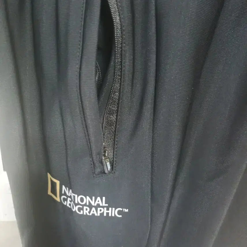 [BUNJANG] National Geographic Spring/Fall Training Pants Black L / 내셔널지오그래픽 춘추용 트레이닝 L 새상품 블랙