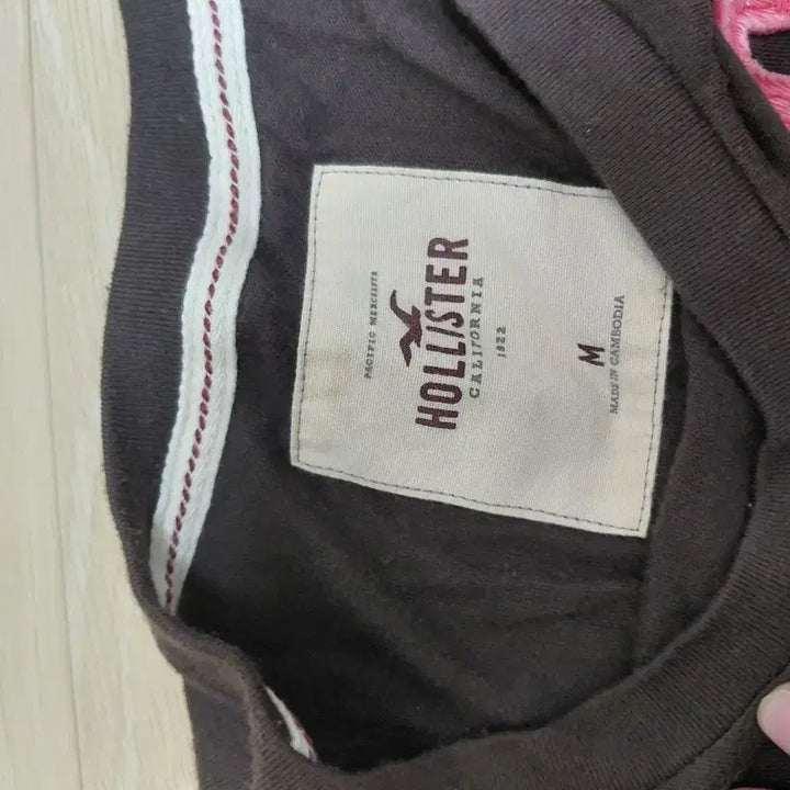 [SOLD OUT] 홀리스터 SURF 브라운 롱슬리브 M