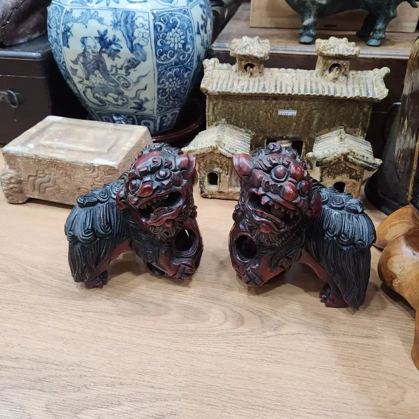 [BUNJANG] Wooden Haetae Sculpture Pair / 목각 해태상 한 쌍 나무 조각상
