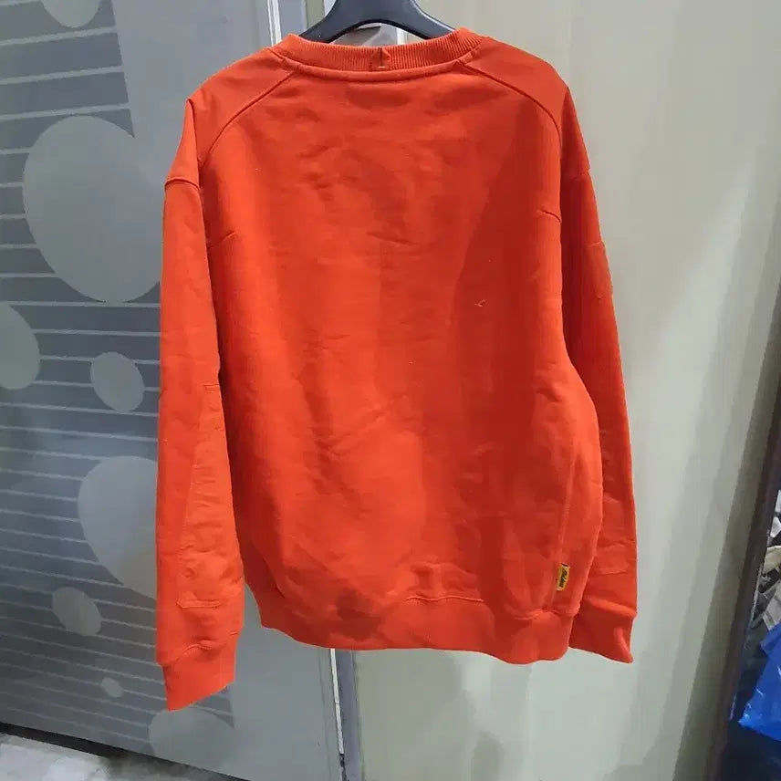 [BUNJANG] Volidist Signature Sweatshirt 105 / 볼디스트  시그니처  스웻셔즈  105