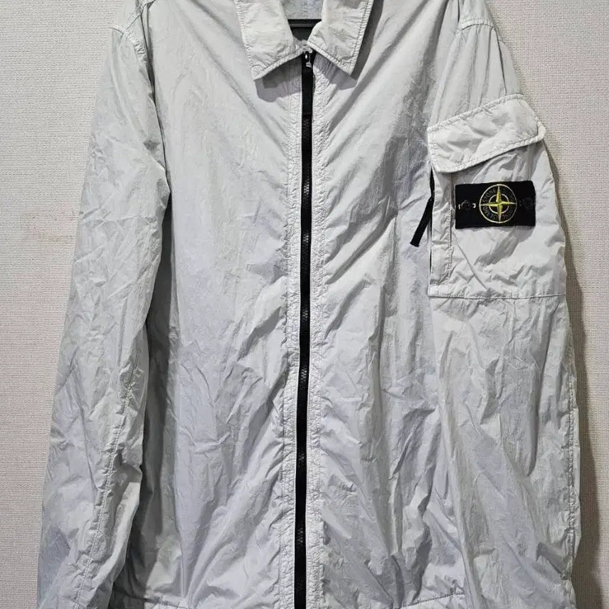 [BUNJANG] Stone Island Crinkle Reps Nylon Jacket L / [백화점판/A+] 스톤아일랜드 크링클랩스 나일론 자켓 100 / L