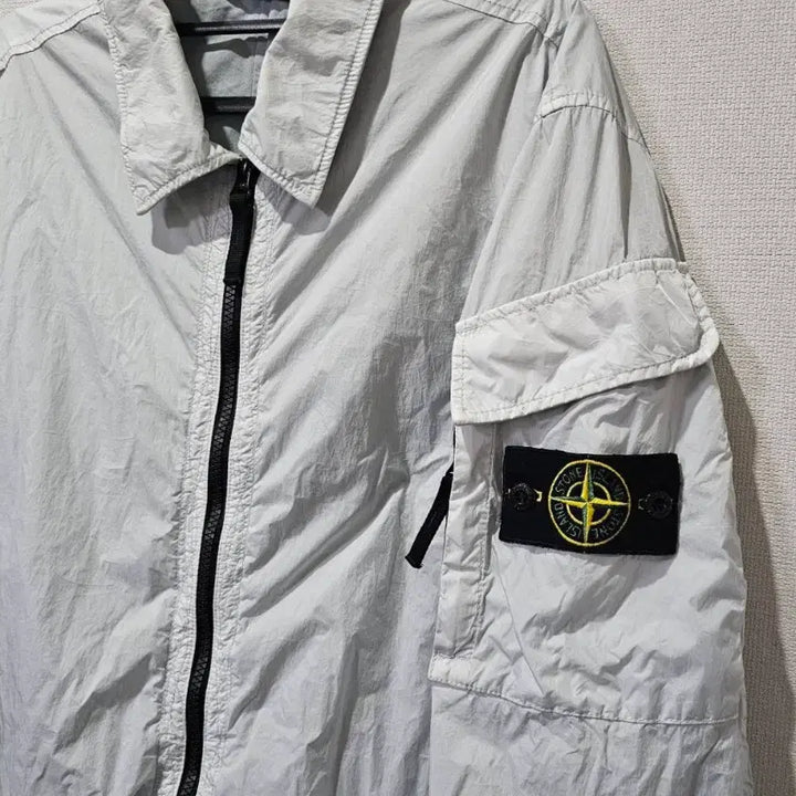 [BUNJANG] Stone Island Crinkle Reps Nylon Jacket L / [백화점판/A+] 스톤아일랜드 크링클랩스 나일론 자켓 100 / L