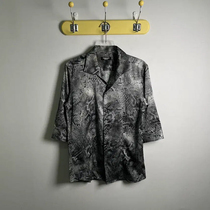 [BUNJANG] Tornado Mart Python Print Shirt / tornado mart 토네이도 마트 뱀피 파이톤 프린트 셔츠 L