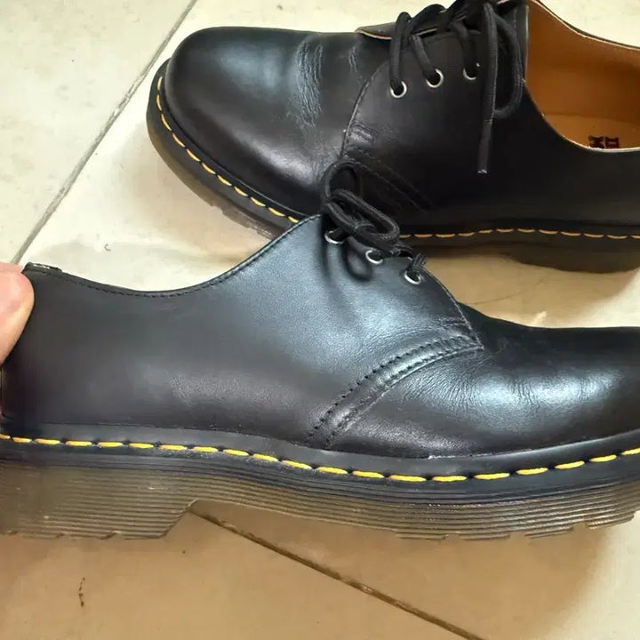 [SOLD OUT] 닥터마틴1461 나파 260