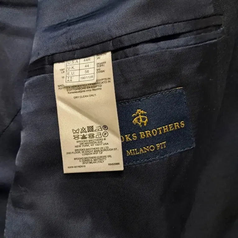 [SOLD OUT] 브룩스브라더스  금장블레이저