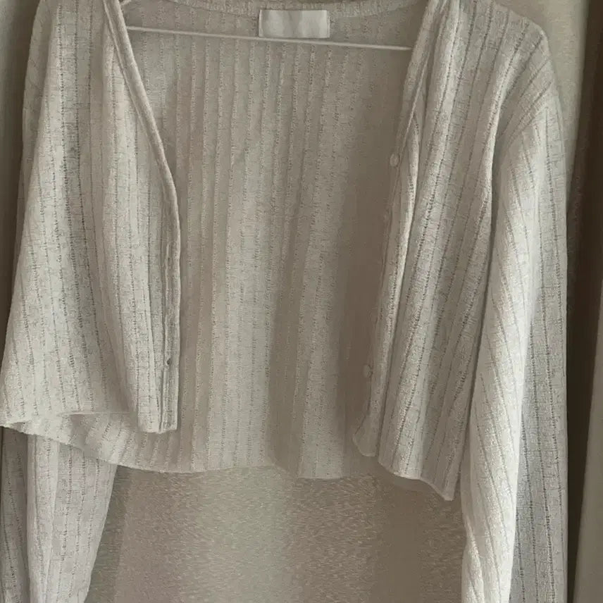 [BUNJANG] Muted Grey Linen Cropped Cardigan / 그레이 린넨 크롭 가디건